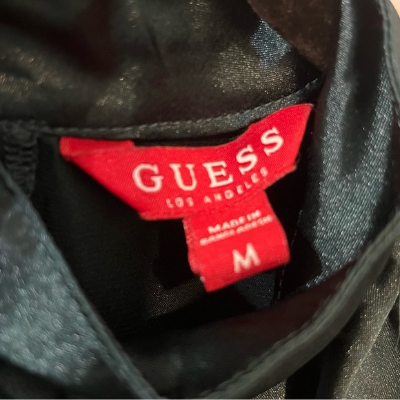 Guess Factory Cabrera Keyhole Top - Picture 4 of 6